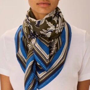 Étole Caracat • Inouï Editions•