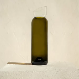 Carafe en verre recyclé blanc et cannelle QDB